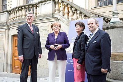 Germany_Merkel_DKR-Praesidium_2009
