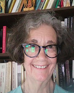 DeutschCelia-2022_800x1000